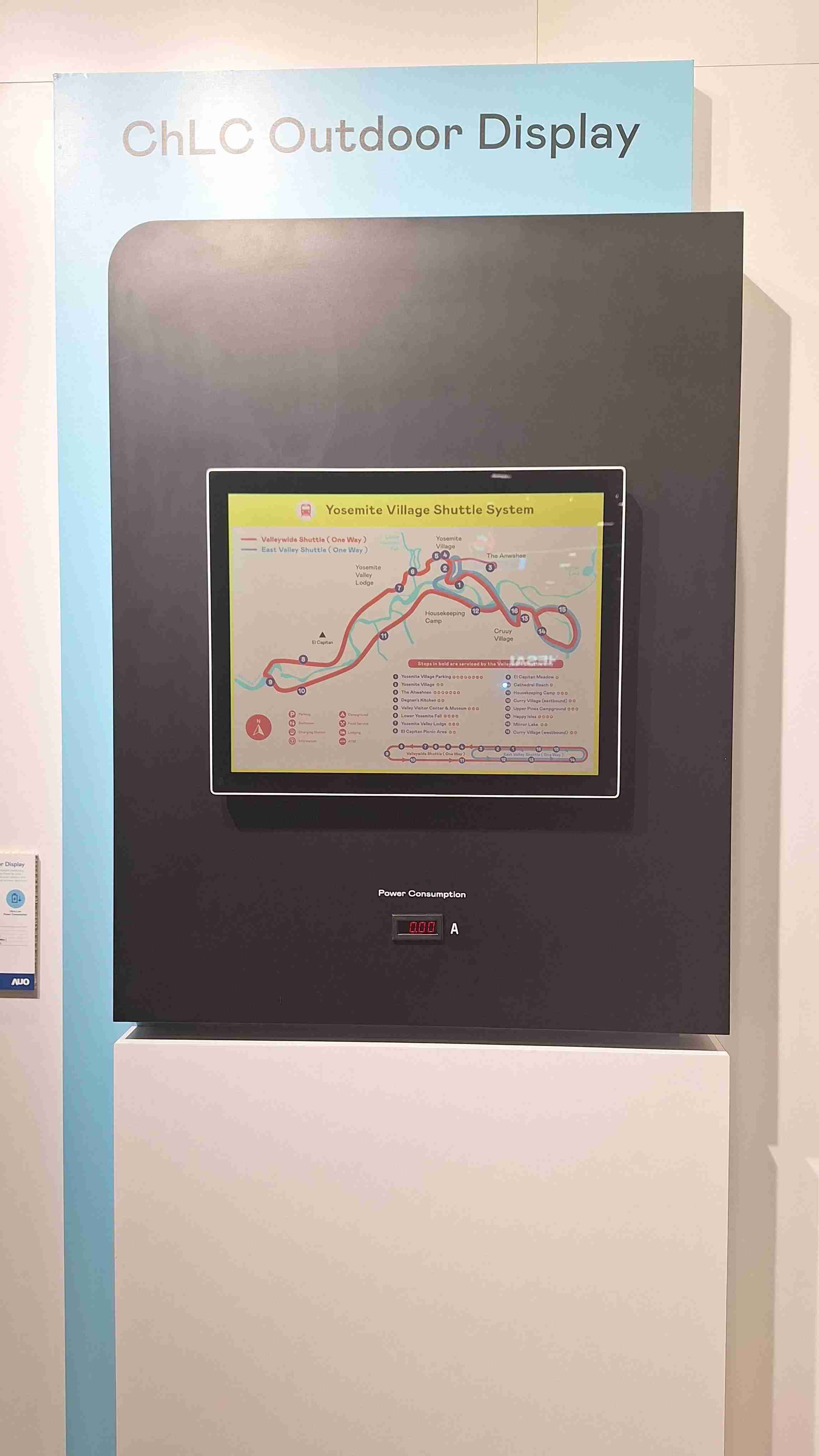 PG国际的「胆固醇液晶超低耗能户外全彩显示器」不只环保省电，，，且符合户外严苛使用环境，，，拥有在摄氏-30度至85度下的宽温使用优势，，，并且强光愈强愈能呈现绝佳的色彩饱和度及显示效果，，，易于安装的特性将成为户外电子看板的新首选。。